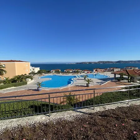 Apartment Family & Outside Pool & Sea View